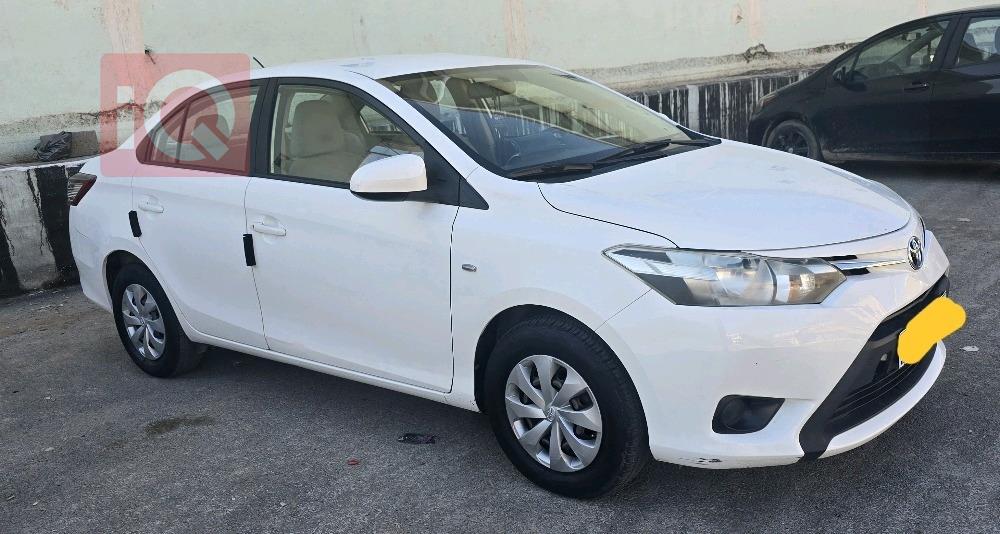 تويوتا يارس